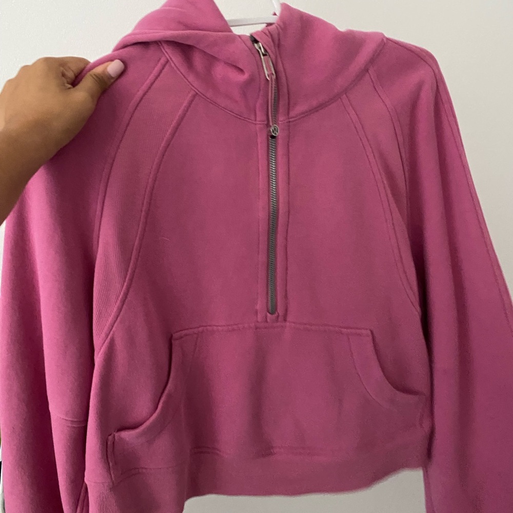 Lululemon scuba hooded half zip- pink blossom